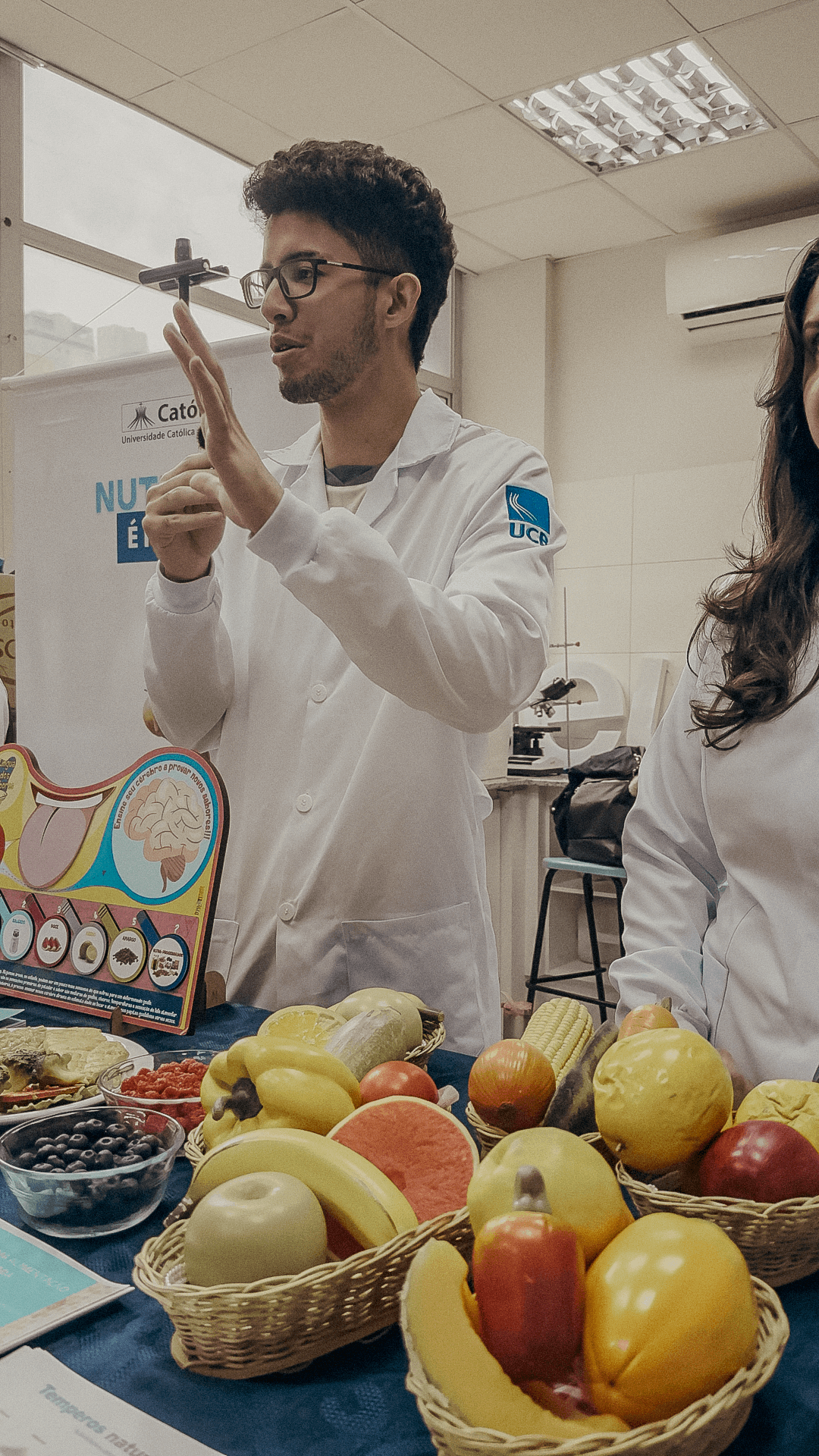 Feira das profissões — feira-05.png
