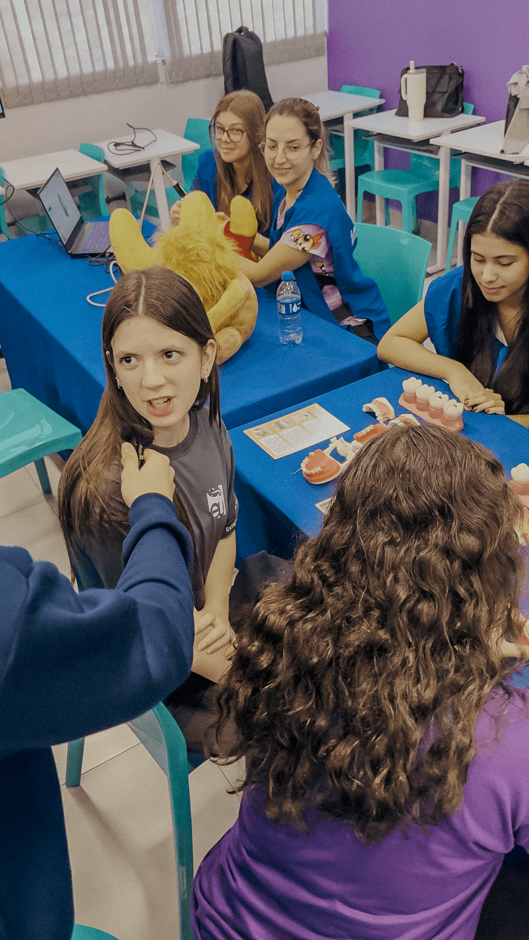 Feira das profissões — feira-17.png